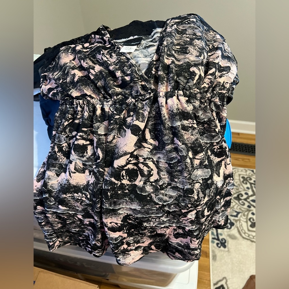 Short sleeve shirt